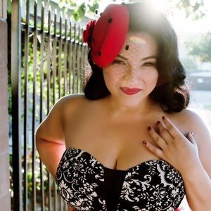 Meet your Posher, Lori